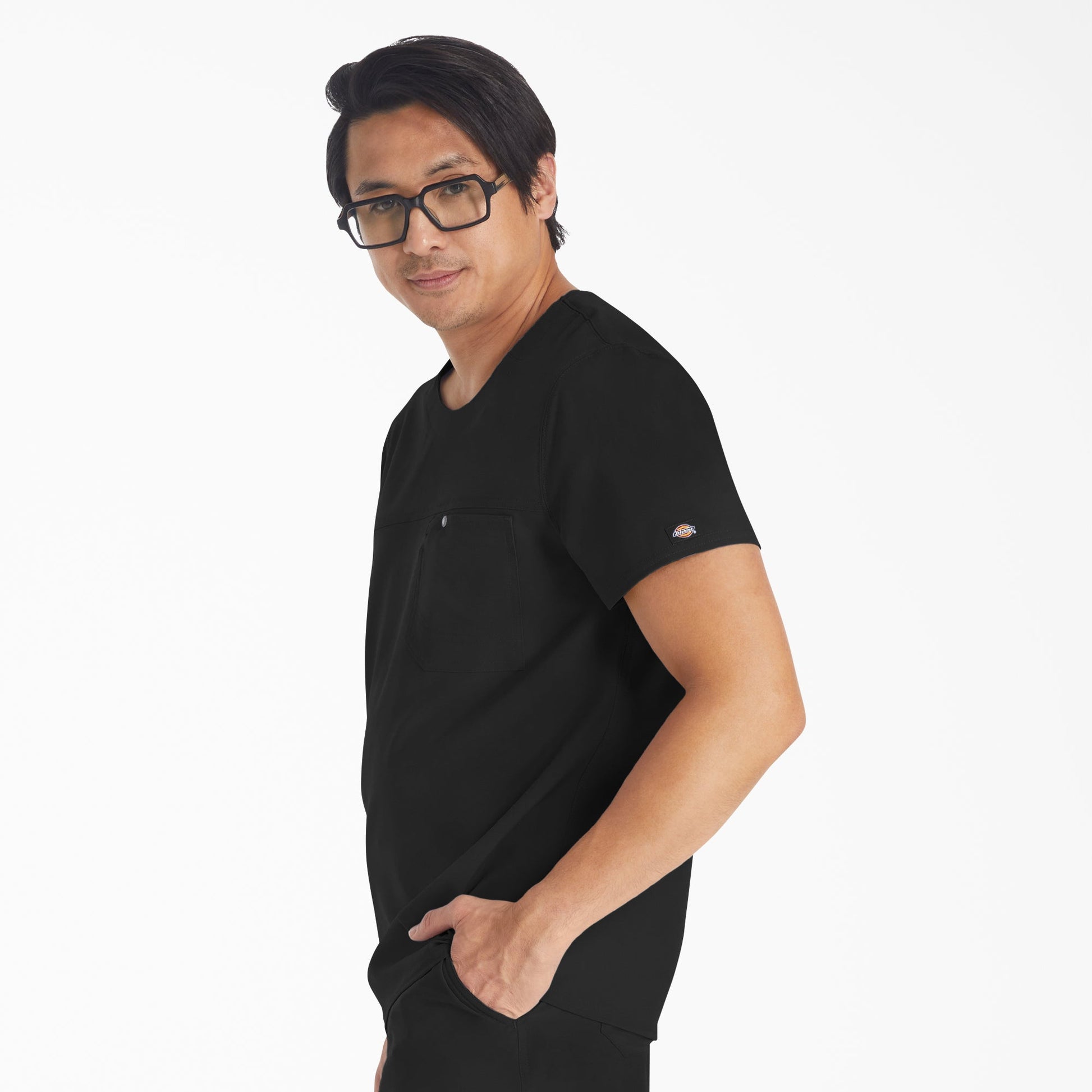 Men's EDS NXT Round Neck Scrub Top Dickies Men|Scrubs